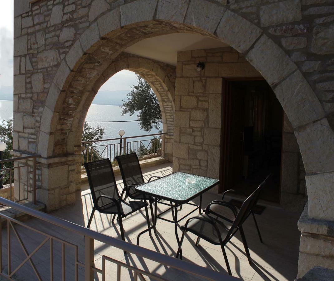 Olive Stonehouses Каламата Екстер'єр фото