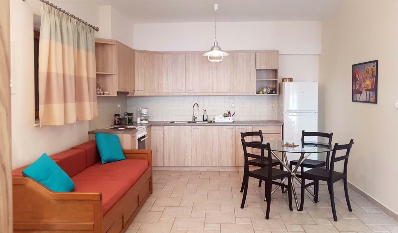 Olive Stonehouses Каламата Екстер'єр фото